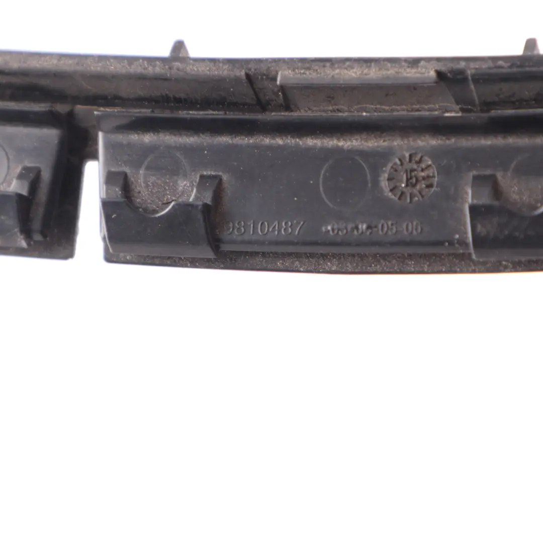Blende Fensterführungssteg Links Schwarz 7199785 für BMW F11 Touring Kombi mit Teilenummer 9810487 BMW F11 Touring Kombi Blende Fensterführungssteg Links Schwarz 7199785 - SKU 9810487 - Teilenummer 9810487