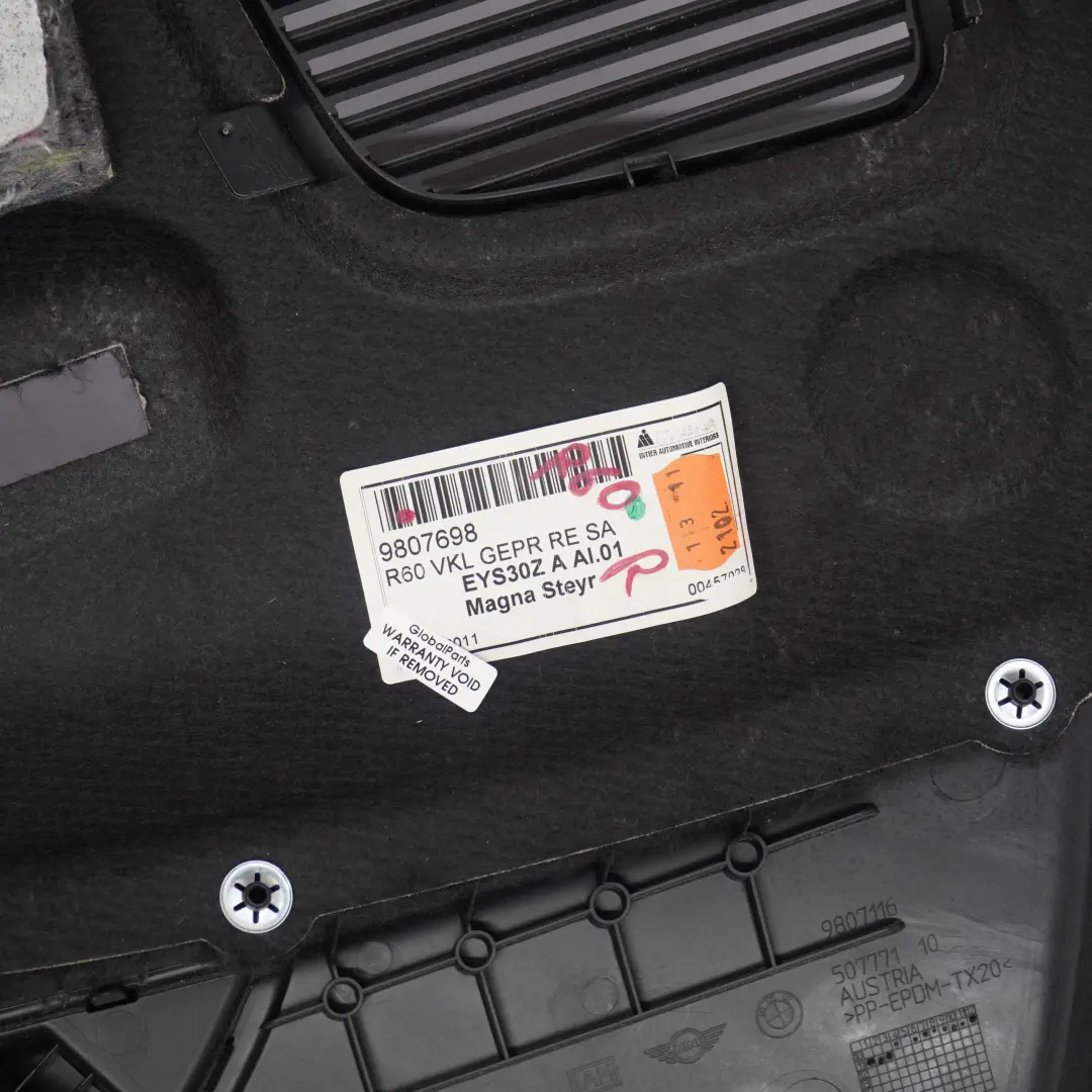 Boczek Osłona Bagażnika Prawa 9807698 do Mini Countryman R60 o numerze 9810914 Mini Countryman R60 Boczek Osłona Bagażnika Prawa 9807698 - SKU 9810914 - Numer Części 9810914