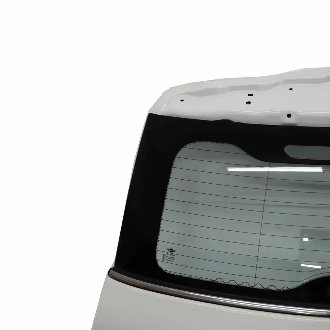 Boot Tailgate Trunk Lid Light White - B15 do Mini R60 o numerze 9811574 Mini R60 Boot Tailgate Trunk Lid Light White - B15 - SKU 9811574-LW1 - Numer Części 9811574
