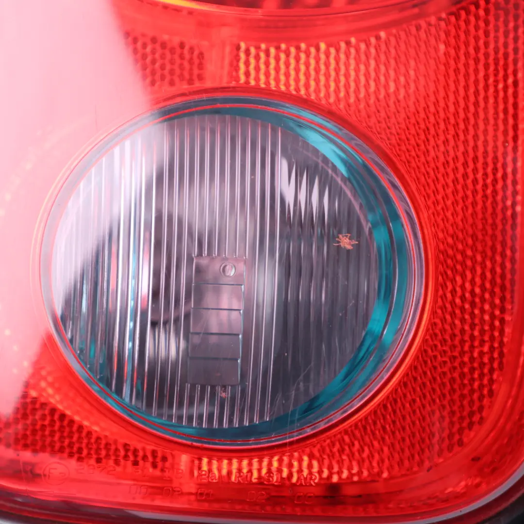 Feu arrière latéral Feu arrière arrière gauche pour Mini Countryman R60 à propos du numéro de pièce 9811761 Mini Countryman R60 Feu arrière latéral Feu arrière arrière gauche - SKU 9811761-1 - Numéro de pièce 9811761