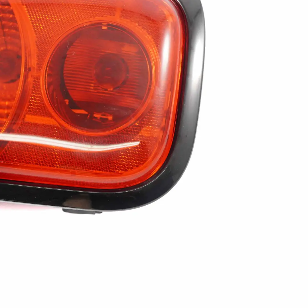 Lamp Mini Countryman R60 Side Tail Light Assembly Taillight Right to Rear with Part number 9811762 Rear Lamp Mini Countryman R60 Side Tail Light Assembly Taillight Right - SKU rhd-9811762 - Part number 9811762