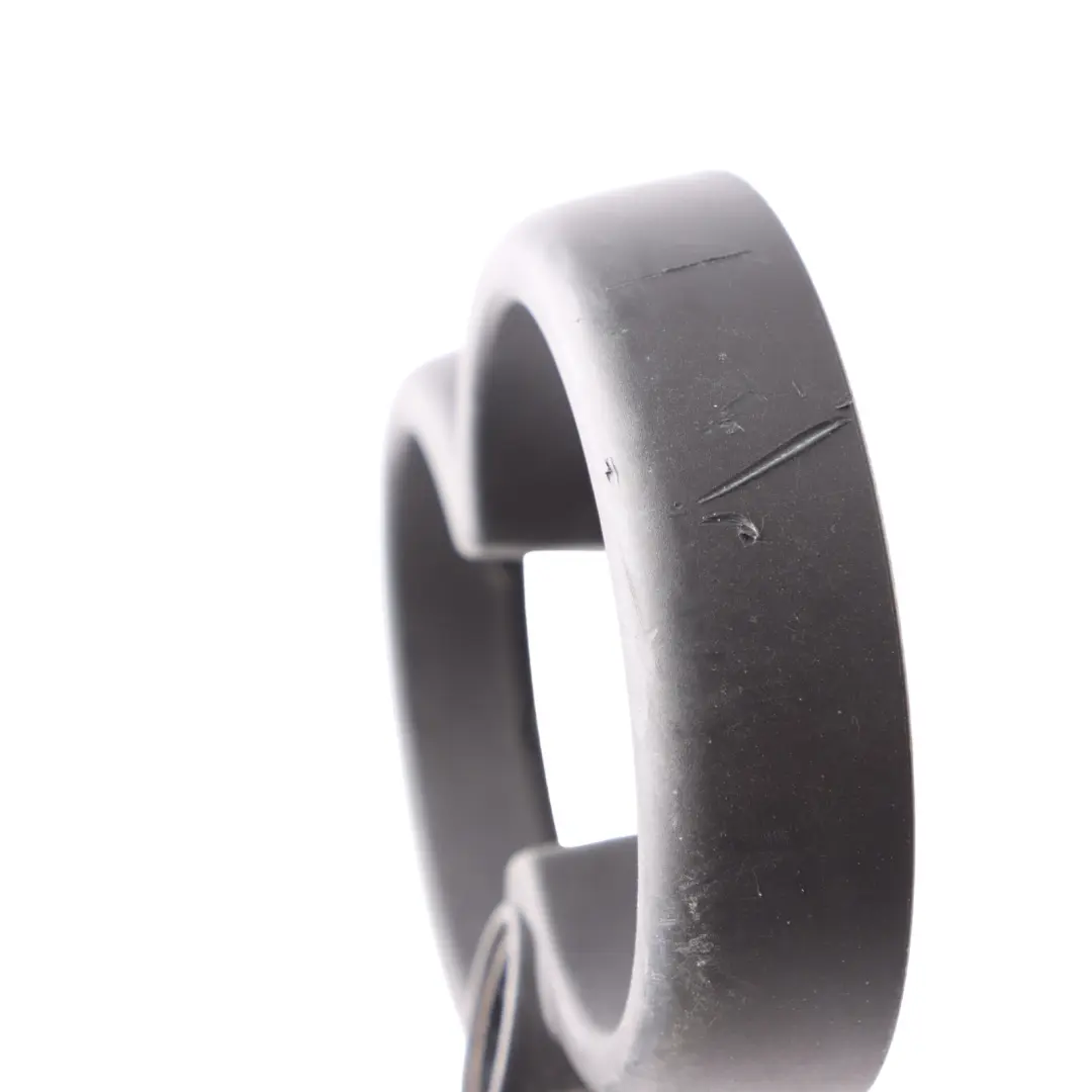 Système de rail central pour porte-gobelet arrière Mini R60 pour à propos du numéro de pièce 9812556 Système de rail central pour porte-gobelet arrière Mini R60 - SKU 9812556 - Numéro de pièce 9812556