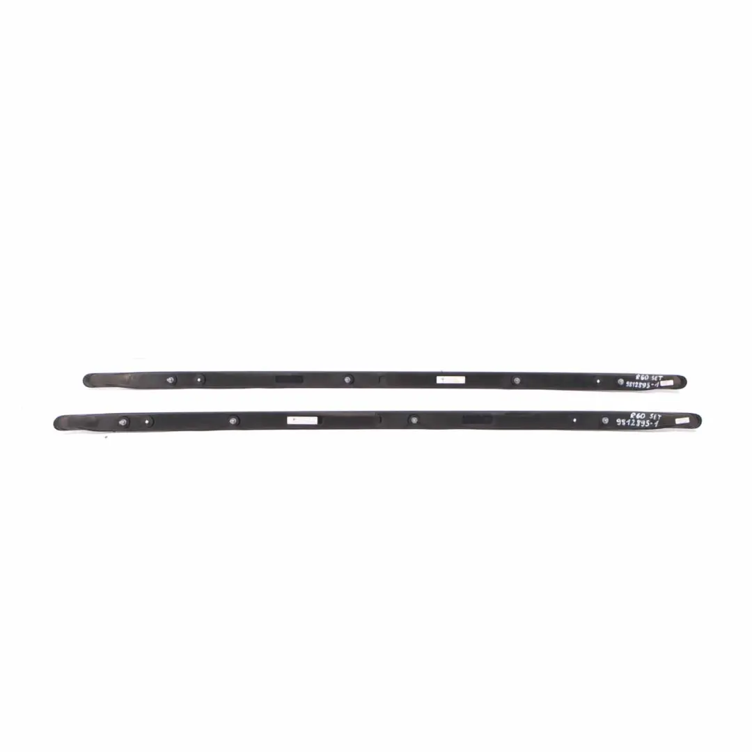 Set parapetti per tetto sinistro destro finiture per portapacchi nero per Mini R60 con numero di parte 9812895 Mini R60 Set parapetti per tetto sinistro destro finiture per portapacchi nero - SKU 9812895-1 - Numero di parte 9812895