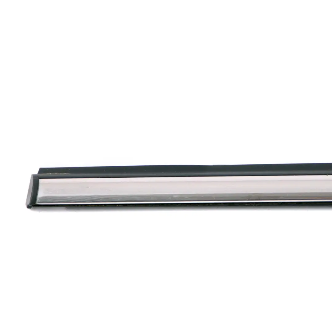 Mini Countryman R60 Couvercle Canal Porte Exterieure Avant Droite Chrome - SKU 9813516 - Numéro de pièce 9813516