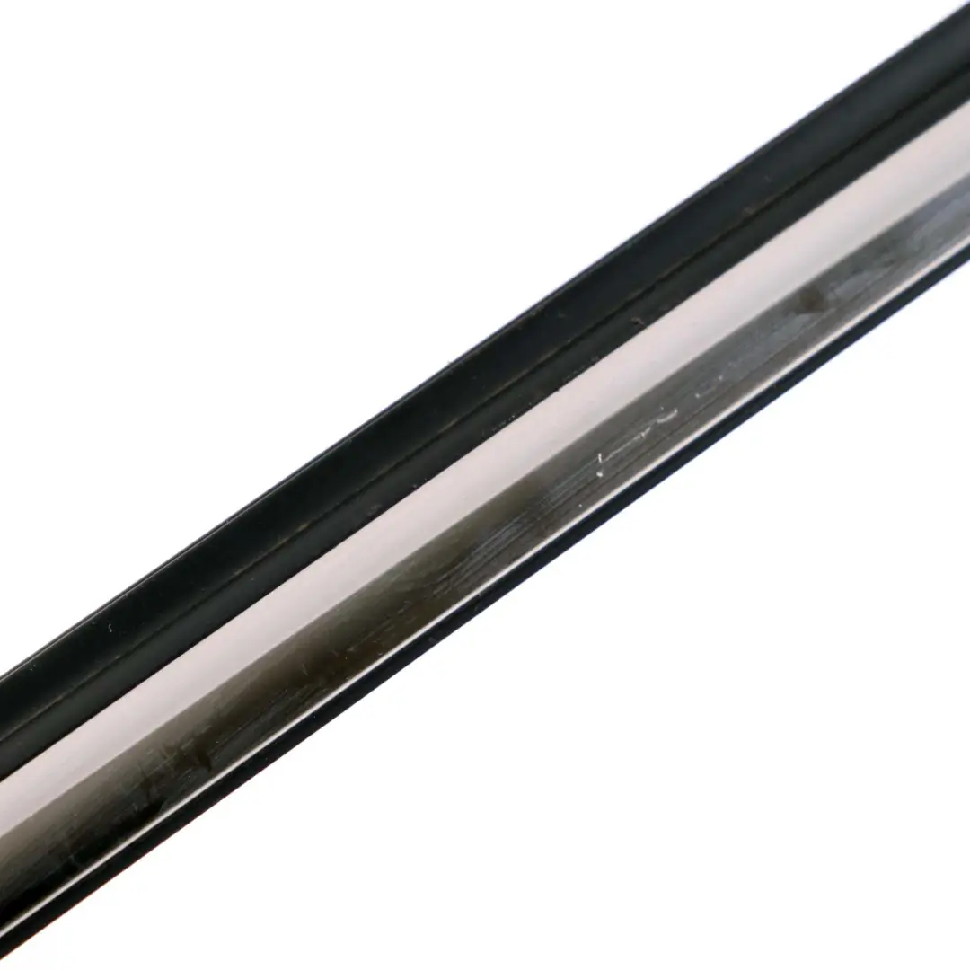 Mini Countryman R60 Couvercle Canal Porte Exterieure Avant Droite Chrome - SKU 9813516 - Numéro de pièce 9813516