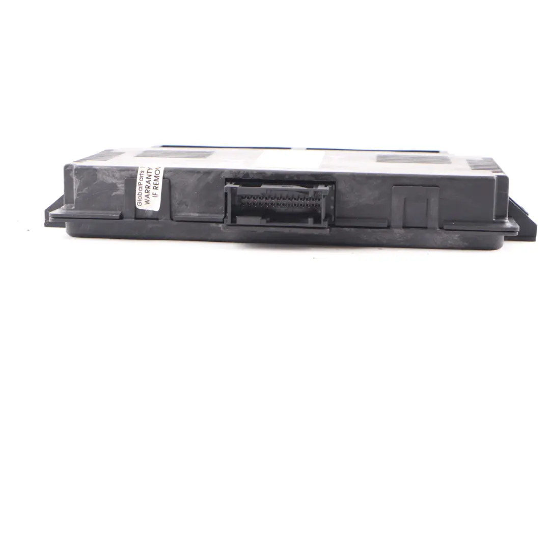 Footwell Light Module High EKS ECU SZT PL3 FRM3R to Mini Cooper One R61 with Part number 9813878 Mini Cooper One R61 Footwell Light Module High EKS ECU SZT PL3 FRM3R - SKU 9813878-1 - Part number 9813878