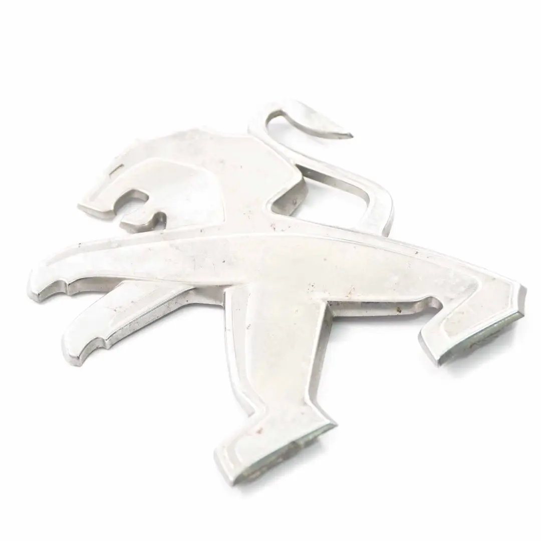 Peugeot Partner K9 Emblème Logo Badge Adhésif Chromé - SKU 981676537A - Numéro de pièce 981676537A