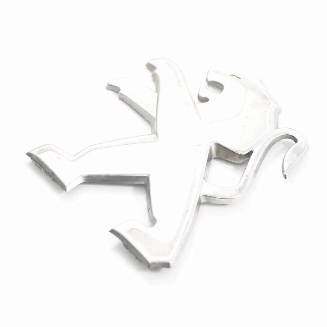 Peugeot Partner K9 Emblema Logo Distintivo Aderente Cromo - SKU 981676537A - Numero di parte 981676537A