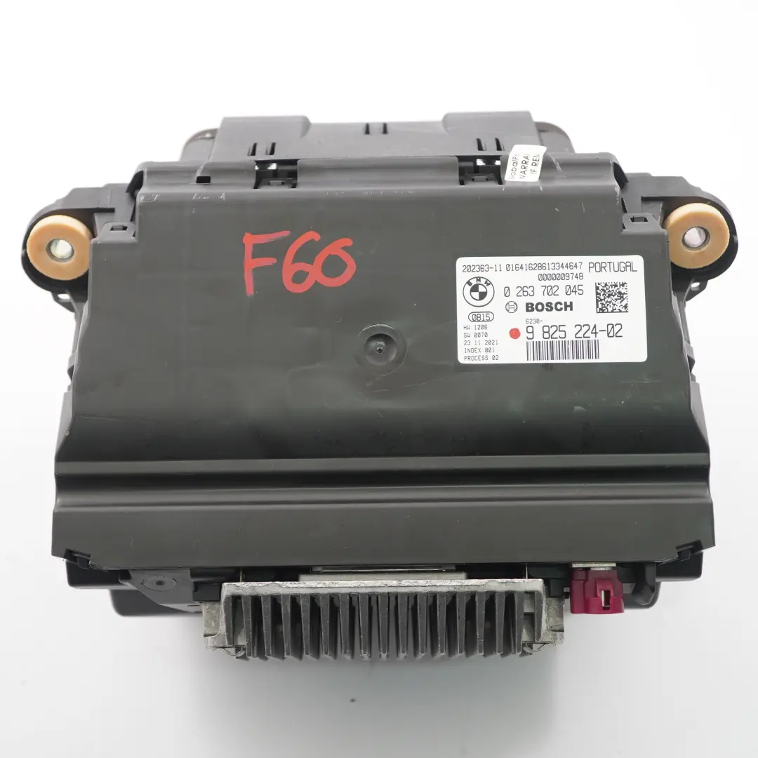 Head-Up Display Hud Project Dash Screen Control Unit to Mini Countryman F60 with Part number 9825224 Mini Countryman F60 Head-Up Display Hud Project Dash Screen Control Unit - SKU 9825224 - Part number 9825224