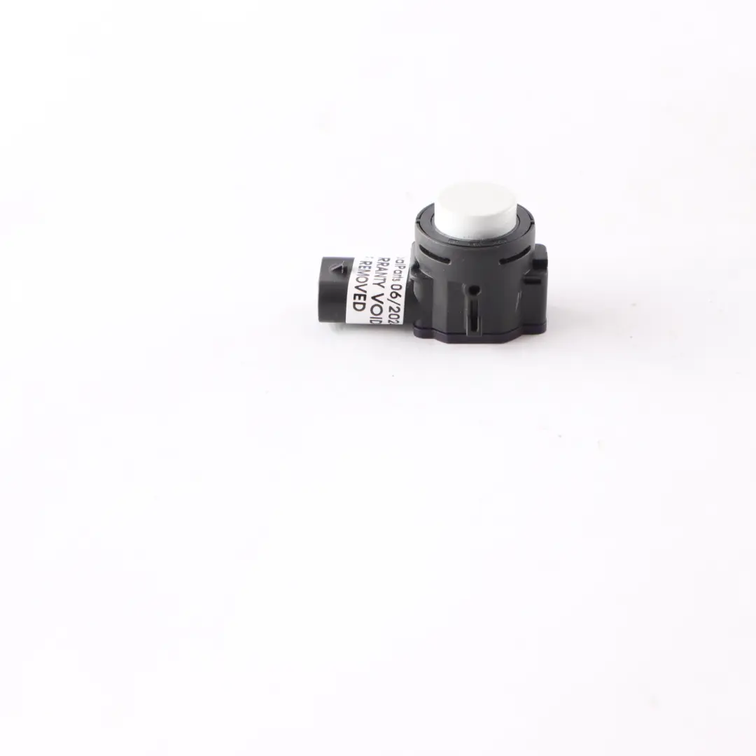 Sensore Parcheggio Paraurti Posteriore Alpine White per BMW F40 con numero di parte 9826949 BMW F40 Sensore Parcheggio Paraurti Posteriore Alpine White - SKU 9826949 - Numero di parte 9826949