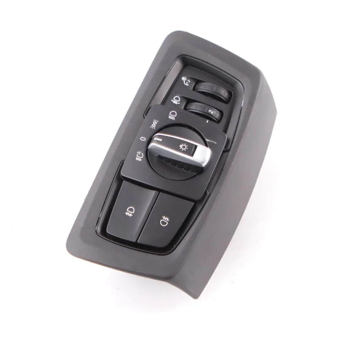 Panel Sterowania Przełącznik Świateł Czarny do BMW F15 F45 F46 o numerze 9865814 BMW F15 F45 F46 Panel Sterowania Przełącznik Świateł Czarny - SKU 9865814 - Numer Części 9865814