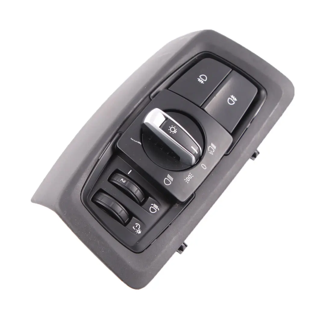 Interruttore Fari Pannello Di Controllo Nero per BMW F15 F45 F46 con numero di parte 9865814 BMW F15 F45 F46 Interruttore Fari Pannello Di Controllo Nero - SKU 9865814 - Numero di parte 9865814