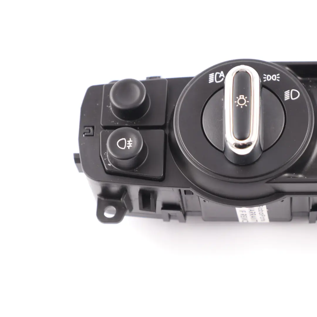 Interrupteur Phares Et Panneau Antibrouillard pour Mini Countryman F60 à propos du numéro de pièce 9865860 Mini Countryman F60 Interrupteur Phares Et Panneau Antibrouillard - SKU 9865860 - Numéro de pièce 9865860