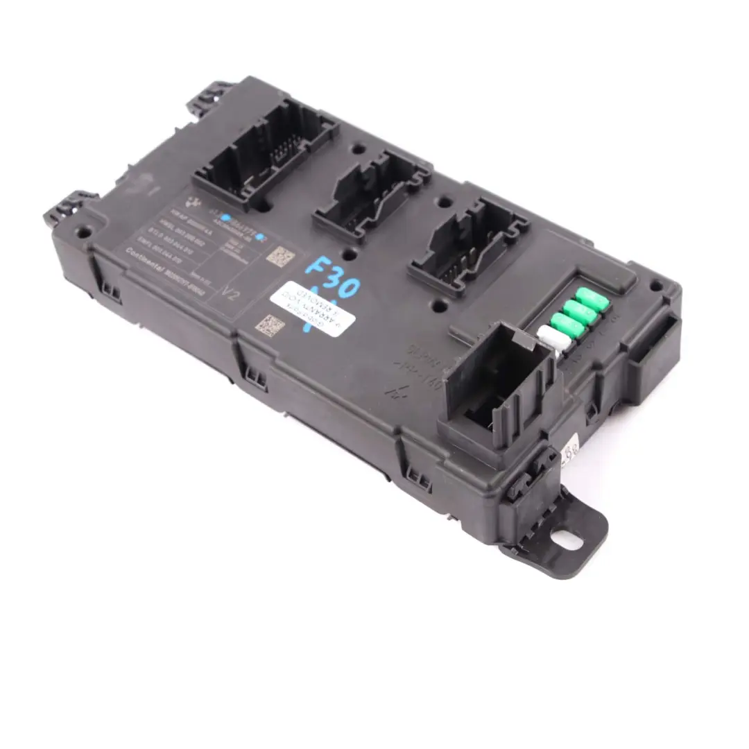 FMódulo Electrónico Trasero Caja Fusibles Unidad Control para BMW F20 F21 F30 con número de pieza 9866979 BMW F20 F21 F30 FMódulo Electrónico Trasero Caja Fusibles Unidad Control - SKU 9866979 - Número de pieza 9866979