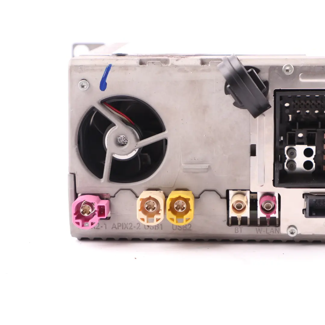 Unité navigation Radio Lecteur CD Haut pour BMW F20 F21 F30 F31 LCI F32 à propos du numéro de pièce 9867503 BMW F20 F21 F30 F31 LCI F32 Unité navigation Radio Lecteur CD Haut - SKU 9867503 - Numéro de pièce 9867503