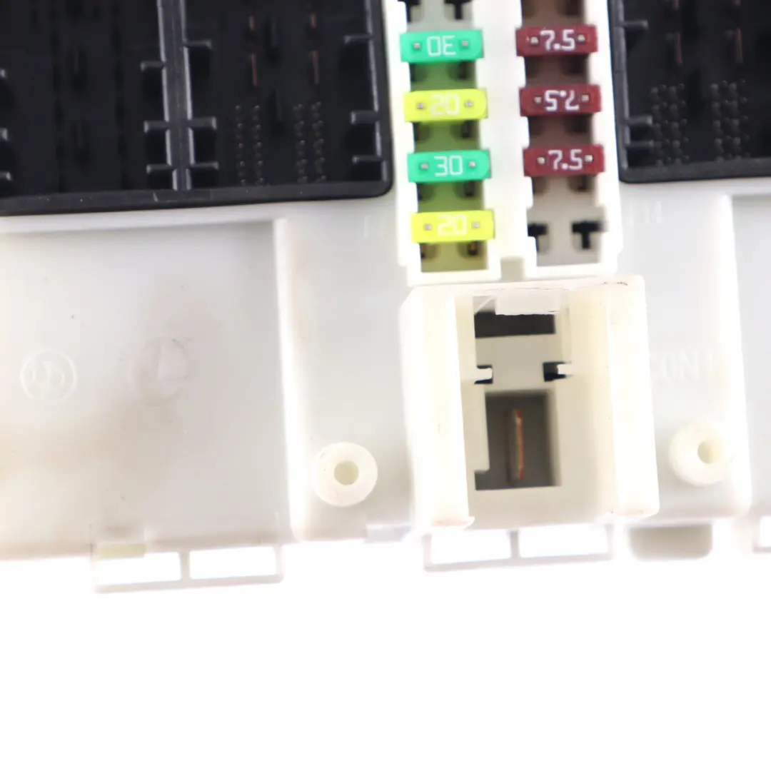 BMW F20 F21 F30 F31 F32 Unidad Control Confort Carrocería FEM ECU LR01 - SKU 9868383 - Número de pieza 9868383
