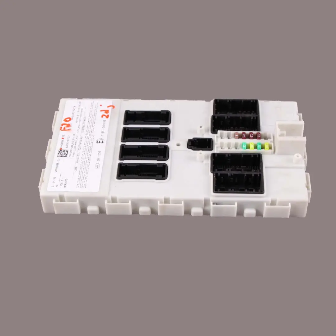 Modulo Elettronico Anteriore Unità Controllo FEM per BMW F20 F21 F22 F30 F32 con numero di parte 9868386 BMW F20 F21 F22 F30 F32 Modulo Elettronico Anteriore Unità Controllo FEM - SKU 9868386 - Numero di parte 9868386
