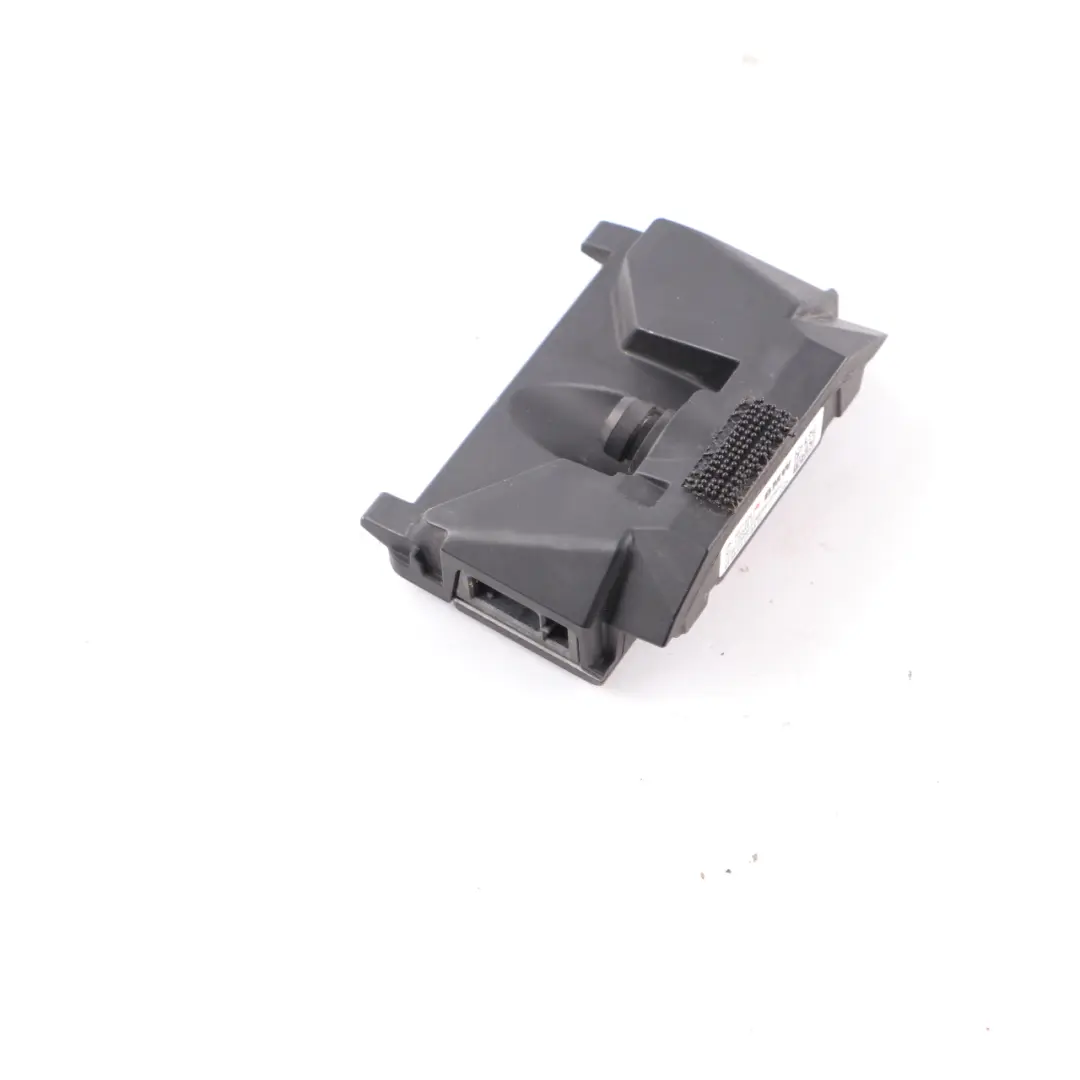 KaFAS Camera BMW G11 LCI G20 F40 Front Windscreen Camera Module to with Part number 9871906 KaFAS Camera BMW G11 LCI G20 F40 Front Windscreen Camera Module - SKU 9871906 - Part number 9871906