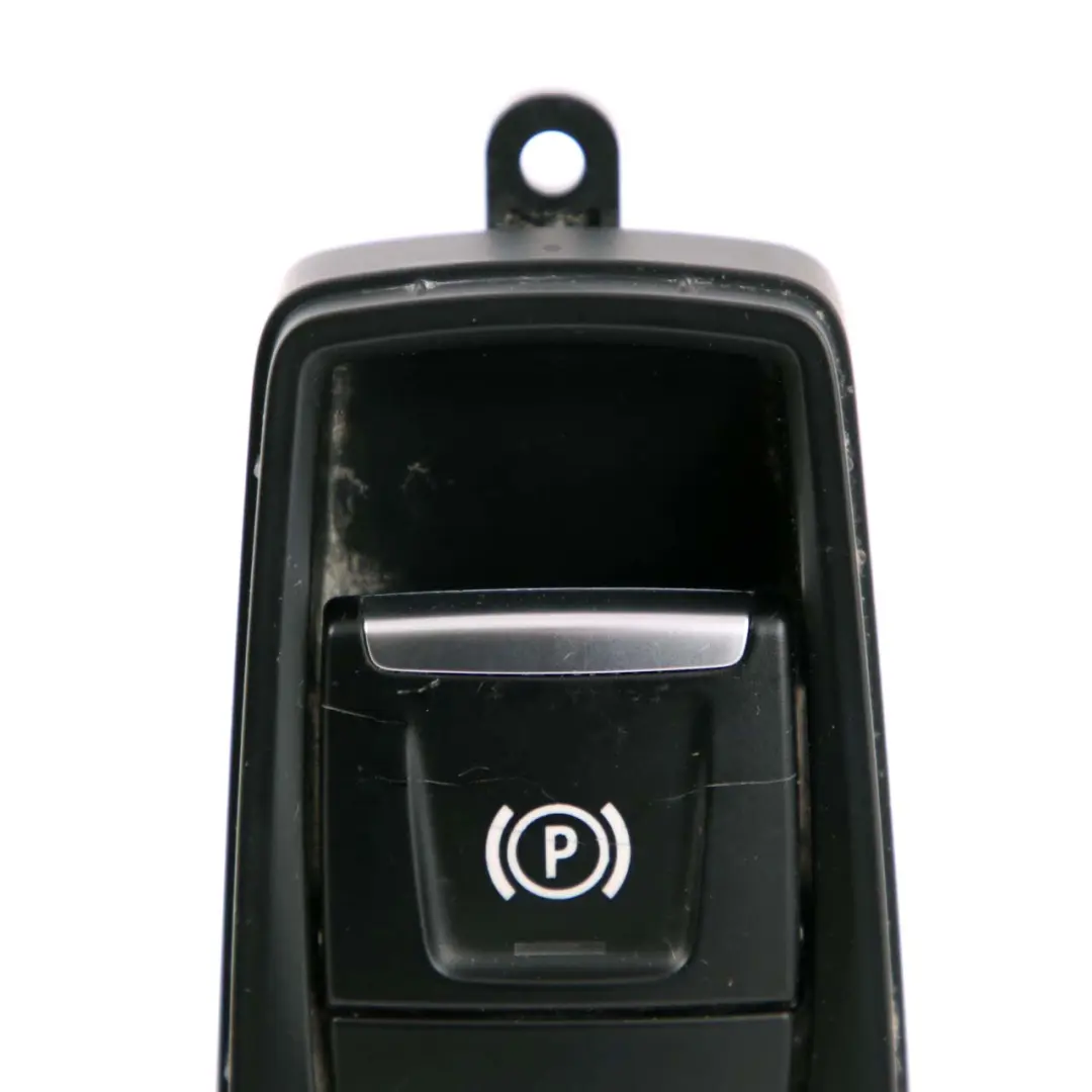 Przełącznik Hamulca Postojowego Elekt. do BMW F45 F46 o numerze 9877888 BMW F45 F46 Przełącznik Hamulca Postojowego Elekt. - SKU 9877888 - Numer Części 9877888