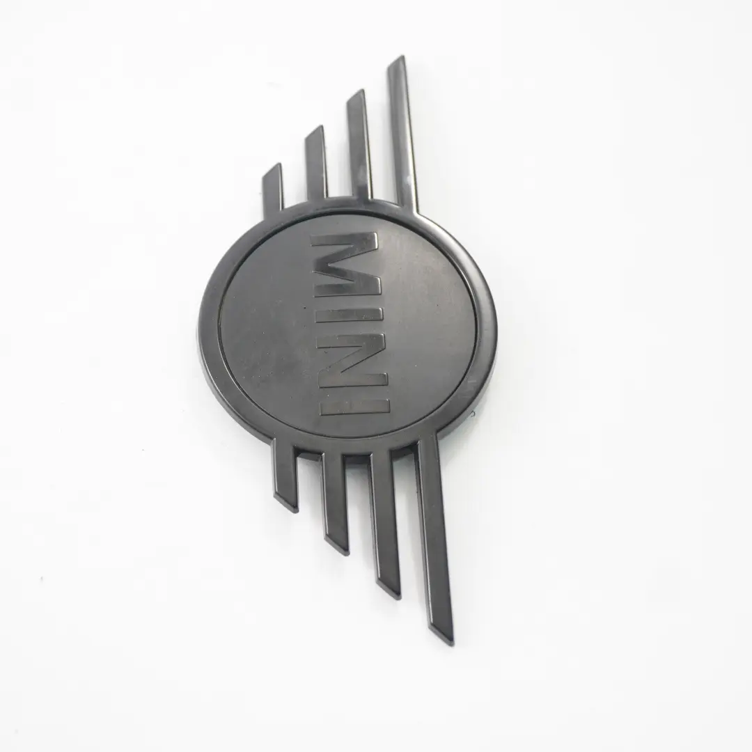 Portellone posteriore Coperchio bagagliaio Emblema aderente per Mini Countryman F60 con numero di parte 9880865 Mini Countryman F60 Portellone posteriore Coperchio bagagliaio Emblema aderente - SKU 9880865 - Numero di parte 9880865