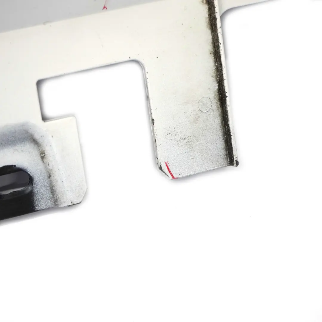 Faldón lateral M Sport Sill Strip Izquierdo Alpinweiss 3 Blanco - 300 para BMW F40 con número de pieza 9881574 BMW F40 Faldón lateral M Sport Sill Strip Izquierdo Alpinweiss 3 Blanco - 300 - SKU 9881574-AW - Número de pieza 9881574