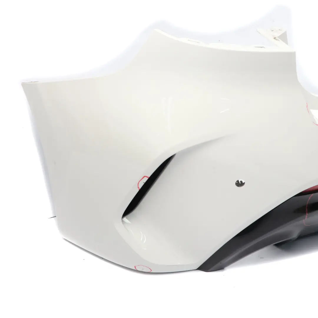 Zderzak Tylny M Sport PDC Alpinweiss Biały 3 - 300 do BMW F40 o numerze 9881579 BMW F40 Zderzak Tylny M Sport PDC Alpinweiss Biały 3 - 300 - SKU 9881579-AW - Numer Części 9881579