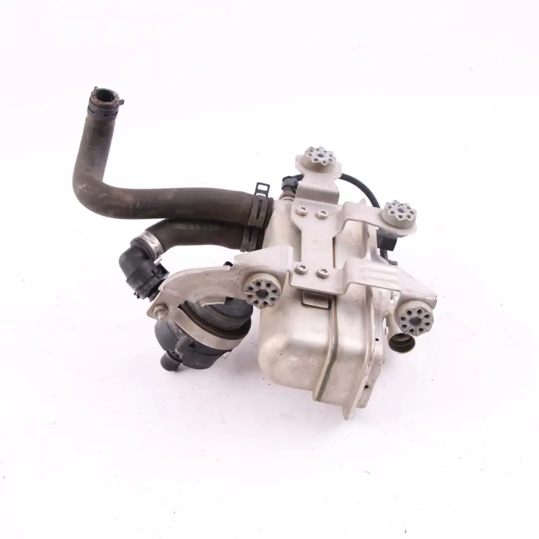 Auxiliary Electrical Coolant Water Heater 9363105 to BMW i3 I01 Hybrid Electric with Part number 9893003 BMW i3 I01 Hybrid Electric Auxiliary Electrical Coolant Water Heater 9363105 - SKU 9893003 - Part number 9893003