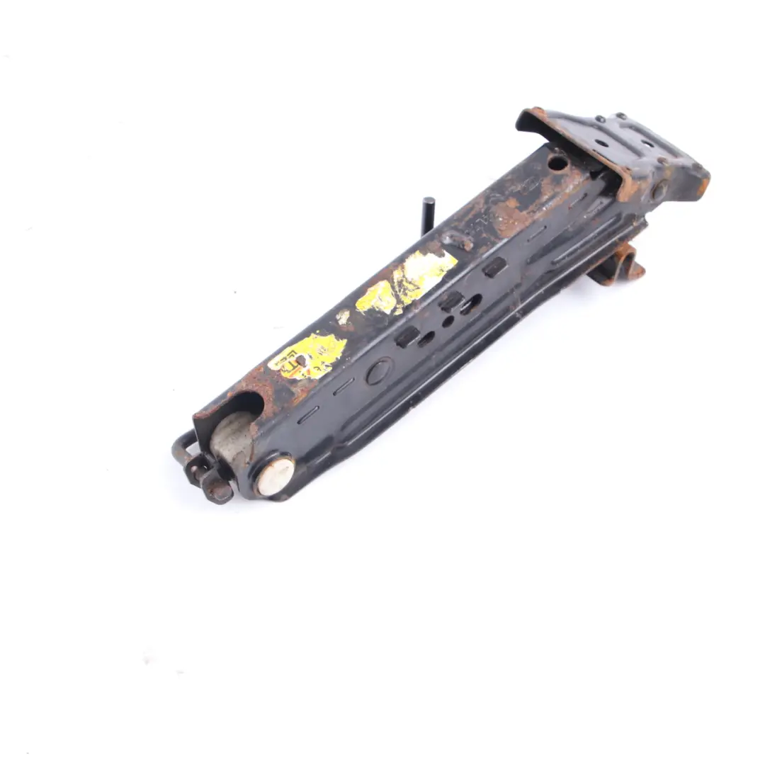 Lewarek Podnośnik Awaryjny do Ford Focus Fiesta Ka Mondeo o numerze 98AB-17080-DB Ford Focus Fiesta Ka Mondeo Lewarek Podnośnik Awaryjny - SKU 98AB-17080-DB - Numer Części 98AB-17080-DB