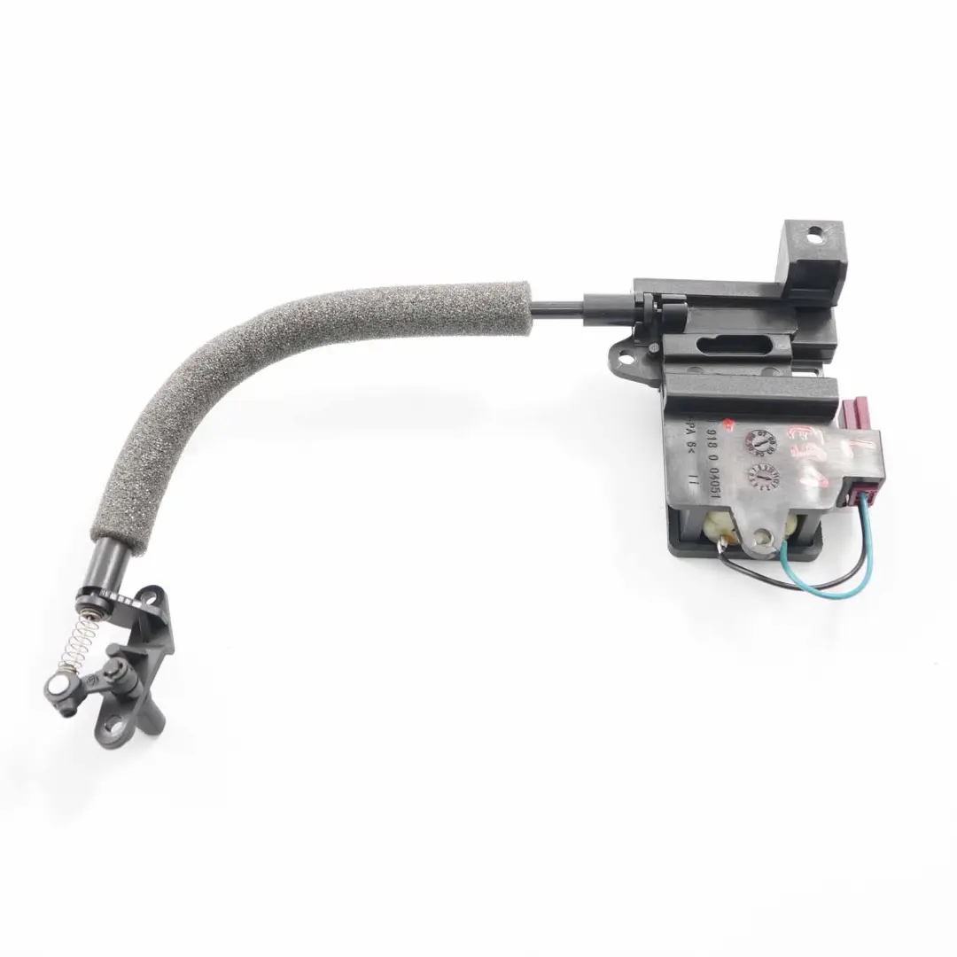 Parcela Estante Actuador Compartimiento Trasero Izquierdo para BMW E91 con número de pieza 9918004051 BMW E91 Parcela Estante Actuador Compartimiento Trasero Izquierdo - SKU 9918004051 - Número de pieza 9918004051