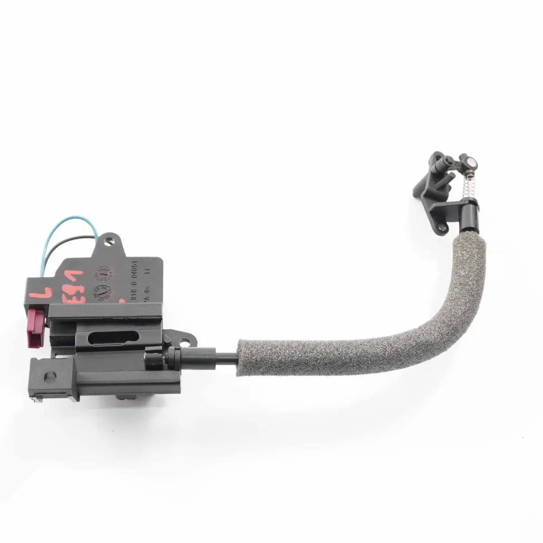 Parcela Estante Actuador Compartimiento Trasero Izquierdo para BMW E91 con número de pieza 9918004051 BMW E91 Parcela Estante Actuador Compartimiento Trasero Izquierdo - SKU 9918004051 - Número de pieza 9918004051