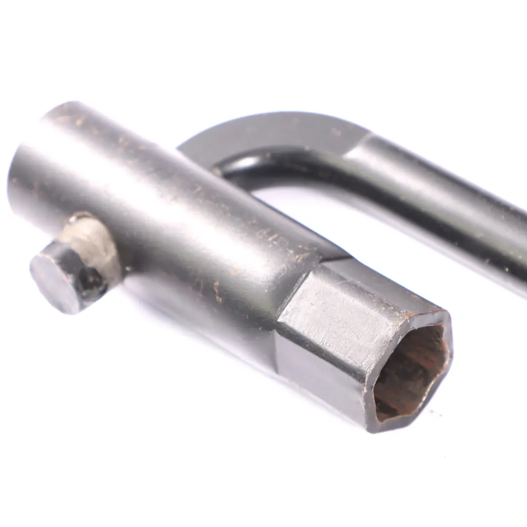  Boîte à outils Renault Trafic III Opel Vivaro B Car Cric de levage - SKU 995018195R-1 - Numéro de pièce 995018195R