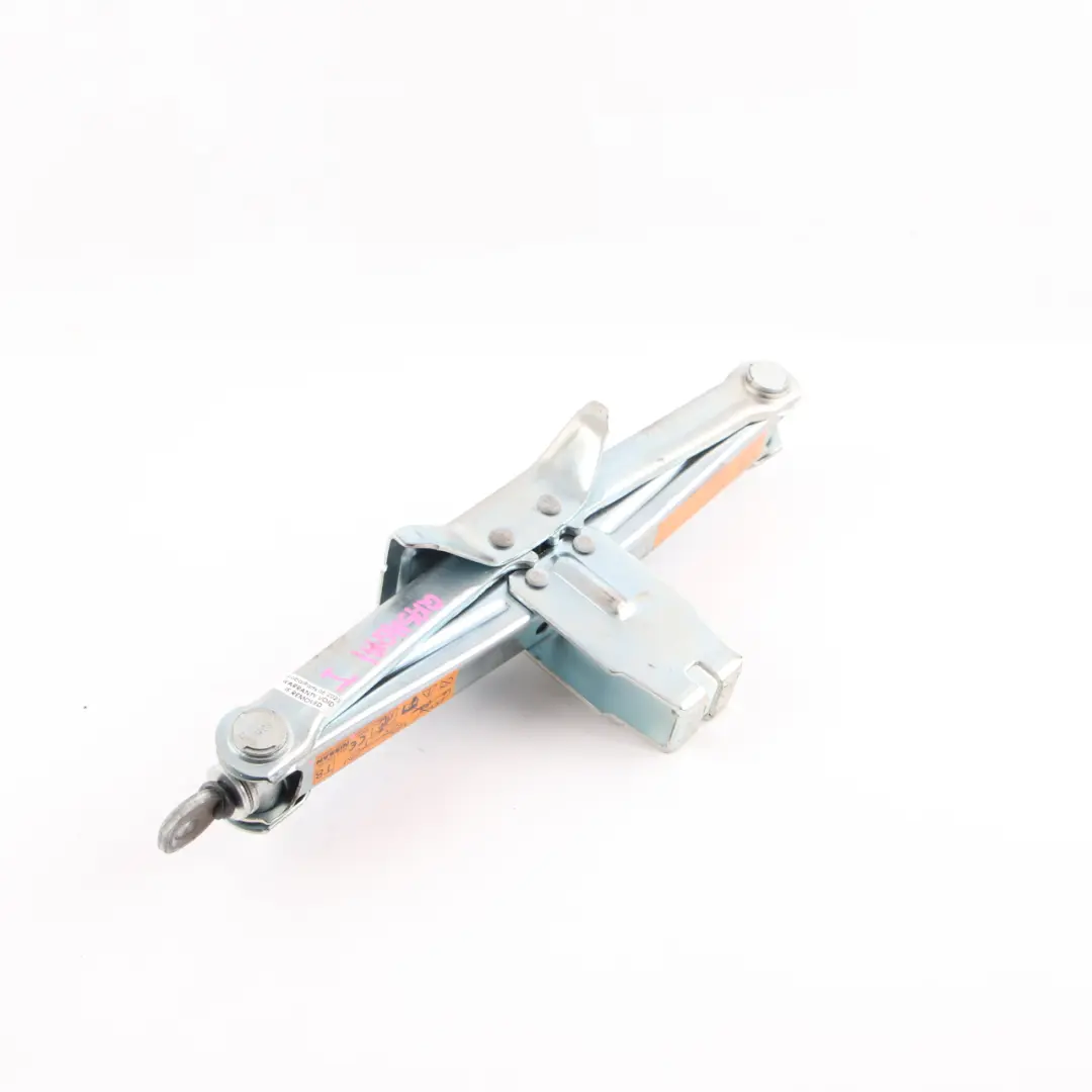 Quashqai 1 Jack Lifter Emergency Tool to Nissan with Part number 99550-EQ56C Nissan Quashqai 1 Jack Lifter Emergency Tool - SKU 99550-EQ56C - Part number 99550-EQ56C