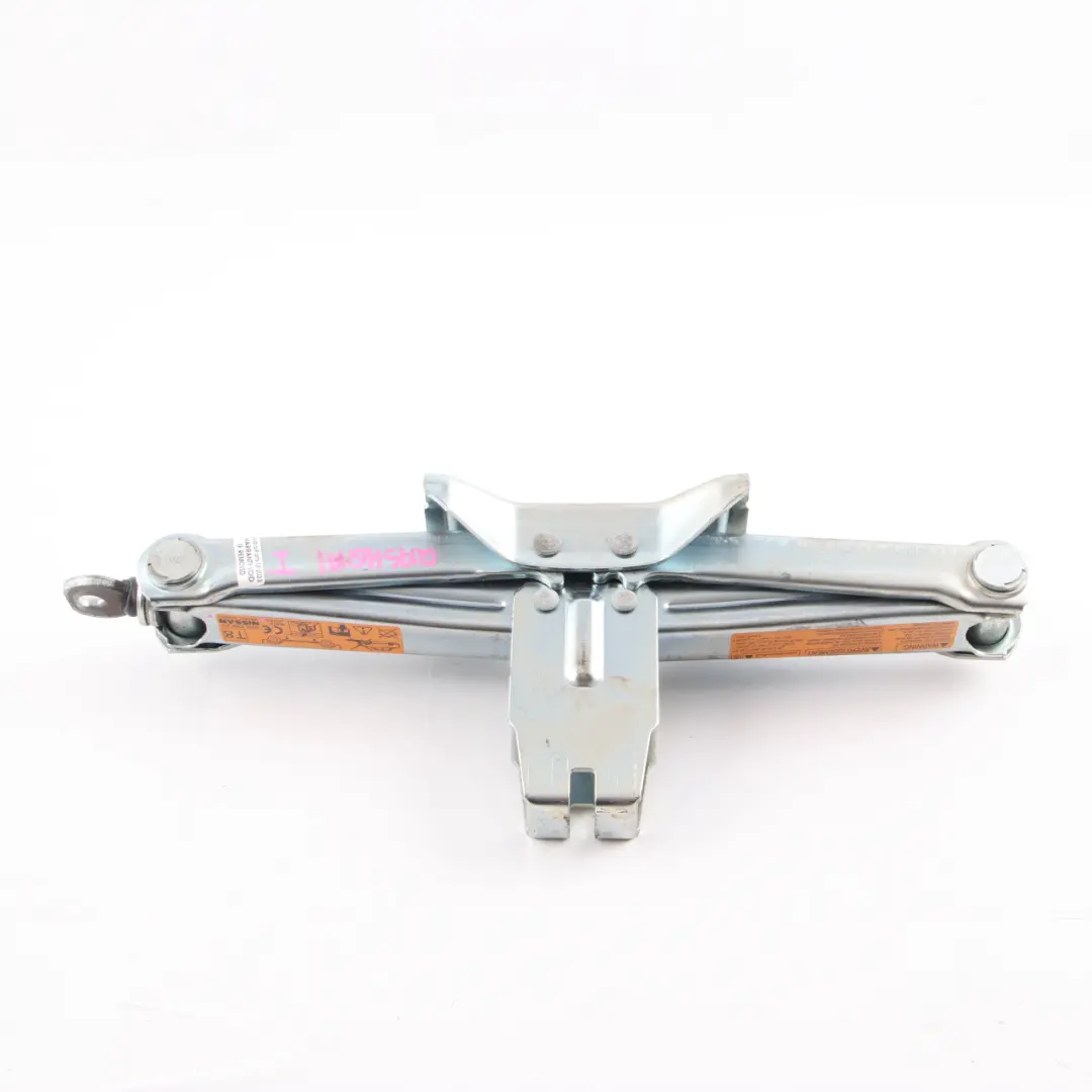 Quashqai 1 Jack Lifter Emergency Tool to Nissan with Part number 99550-EQ56C Nissan Quashqai 1 Jack Lifter Emergency Tool - SKU 99550-EQ56C - Part number 99550-EQ56C