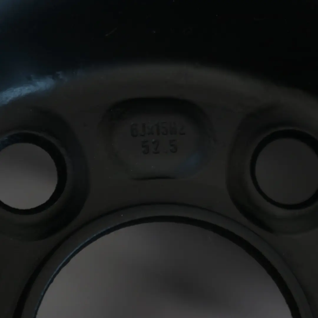 Jante Acier 15" 6J ET:52.5 pour Ford Transit Connect à propos du numéro de pièce 9T161007CA Ford Transit Connect Jante Acier 15" 6J ET:52.5 - SKU 9T161007CA - Numéro de pièce 9T161007CA