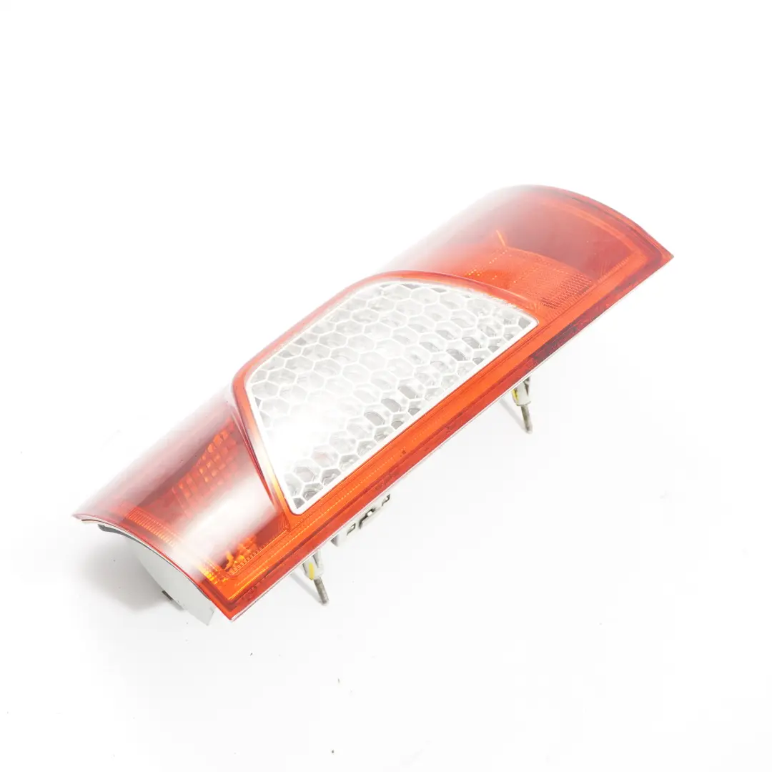Luz Trasera Luz Trasera Derecha Panel Lateral para Ford Transit Connect con número de pieza 9T1613404AC Ford Transit Connect Luz Trasera Luz Trasera Derecha Panel Lateral - SKU 9T1613404AC - Número de pieza 9T1613404AC