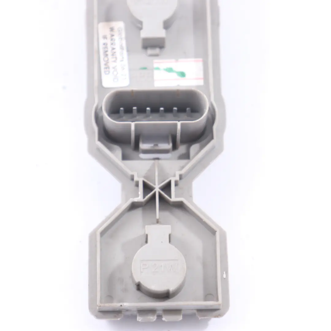 Glühbirnenhalter Sockel Rücklicht Lampe links rechts für Ford Connect mit Teilenummer 9T1613N412A Ford Connect Glühbirnenhalter Sockel Rücklicht Lampe links rechts - SKU 9T1613N412A - Teilenummer 9T1613N412A