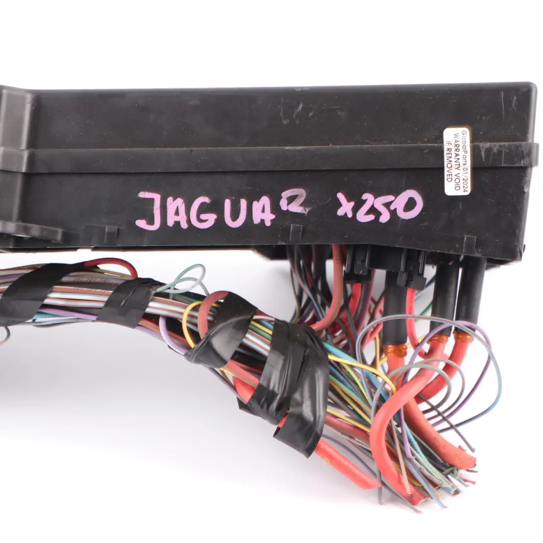 JAGUAR XF250 Fuse Box Distribution Relay Module to with Part number 9X23-14290-AGC JAGUAR XF250 Fuse Box Distribution Relay Module - SKU 9X23-14290-AGC - Part number 9X23-14290-AGC