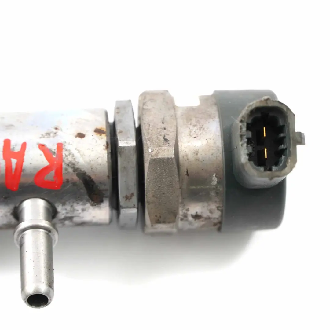 iniettore Rail Line 9X2Q-9D280-EA per Land Rover Range Sport L320 3.0d Diesel con numero di parte 9X2Q9D280EA Land Rover Range Sport L320 3.0d Diesel iniettore Rail Line 9X2Q-9D280-EA - SKU 9X2Q9D280EA - Numero di parte 9X2Q9D280EA