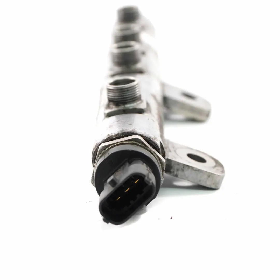 Land Rover Range Sport L320 3.0d Diesel Fuel Injector Rail Line 9X2Q-9D280-FA - SKU 9X2Q9D280FA - Part number 9X2Q9D280FA