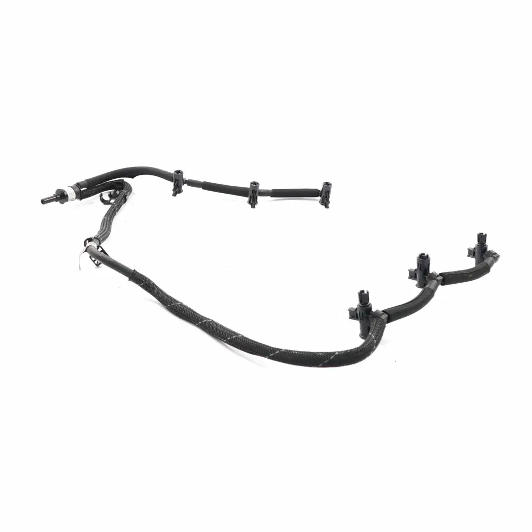 Land Rover Range Sport L320 3.0d Fuel Line Diesel Return Pipe Hose 9X2Q-9K022-BD - SKU 9X2Q9K022BD - Numéro de pièce 9X2Q9K022BD