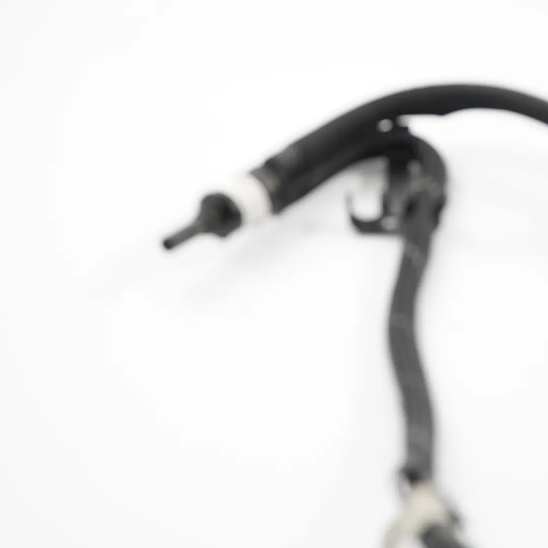 Land Rover Range Sport L320 3.0d Fuel Line Diesel Return Pipe Hose 9X2Q-9K022-BD - SKU 9X2Q9K022BD - Numéro de pièce 9X2Q9K022BD