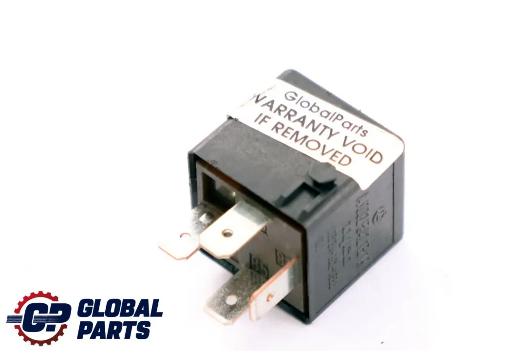Genuine Universal In Car Black Relay 4-Pin Tyco to Mercedes W204 with Part number A0025421319 Mercedes W204 Genuine Universal In Car Black Relay 4-Pin Tyco - SKU A0025421319 - Part number A0025421319