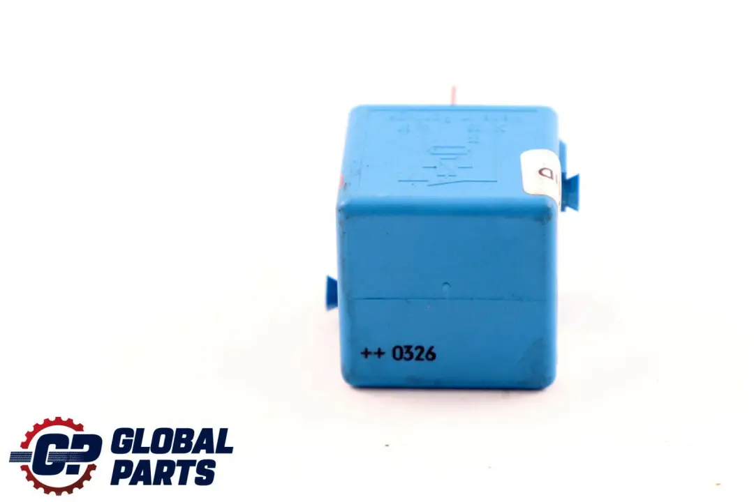 Mercedes A Classe B W169 W245 Connecteur Relais Bleu Tyco - SKU A0025422519 - Numéro de pièce A0025422519