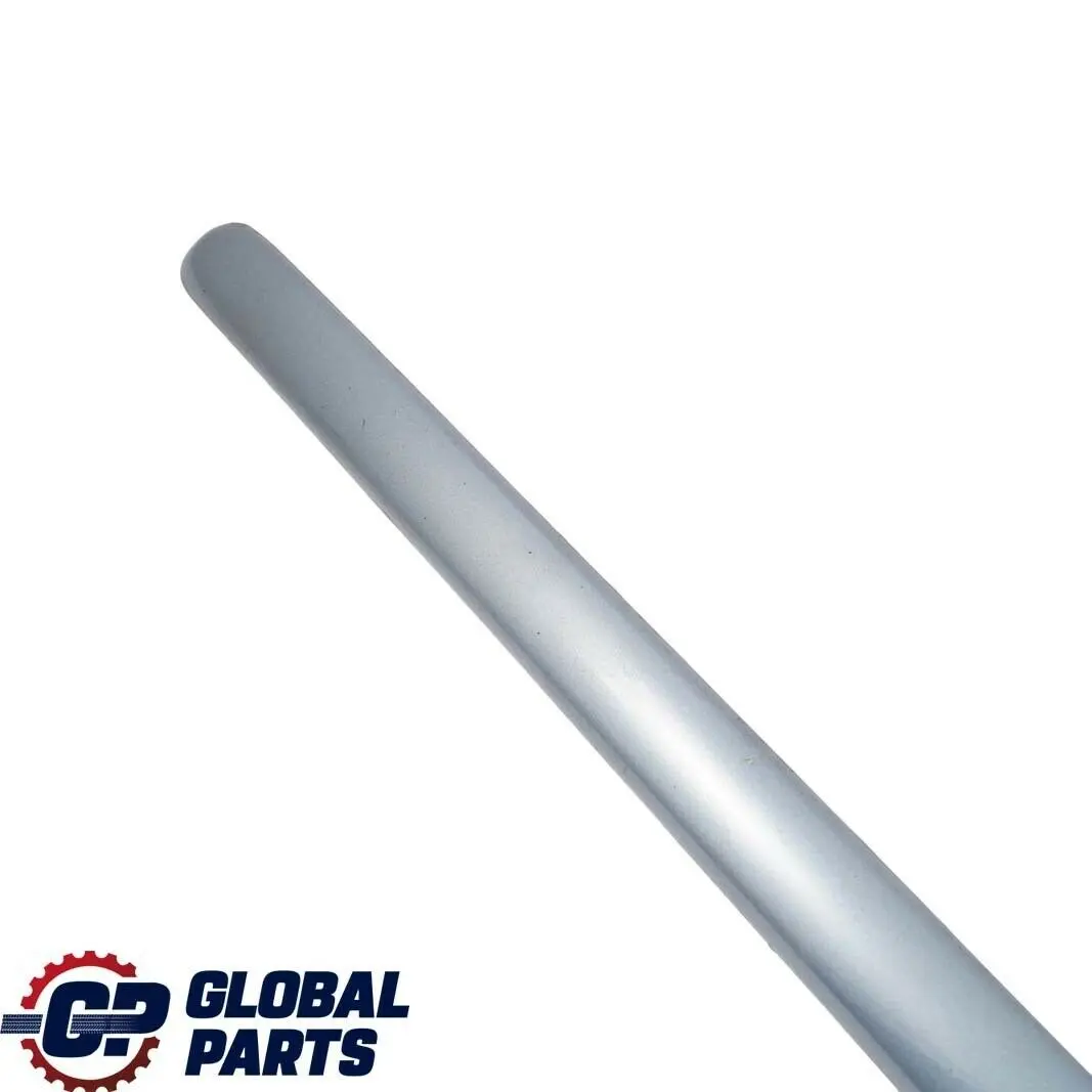 Mercedes-Benz W163 Front Right Door Trim Strip Moulding Teallite Blue 353 para con número de pieza A1636900262 Mercedes-Benz W163 Front Right Door Trim Strip Moulding Teallite Blue 353 - SKU A1636900262-TLB - Número de pieza A1636900262