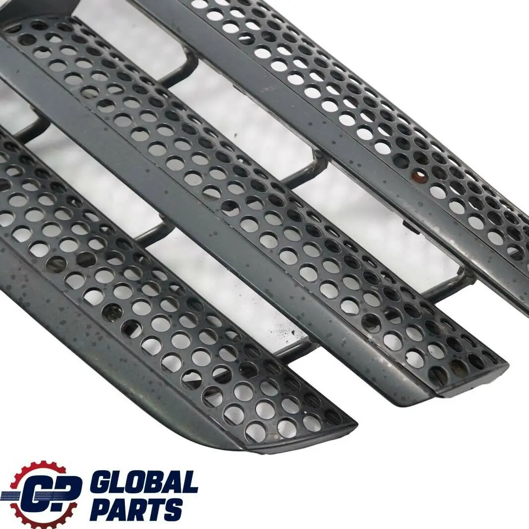 Mercedes W163 Osłona Grill Maski Emblemat Znaczek Chrom - SKU A1638800185 - Numer Części A1638800185
