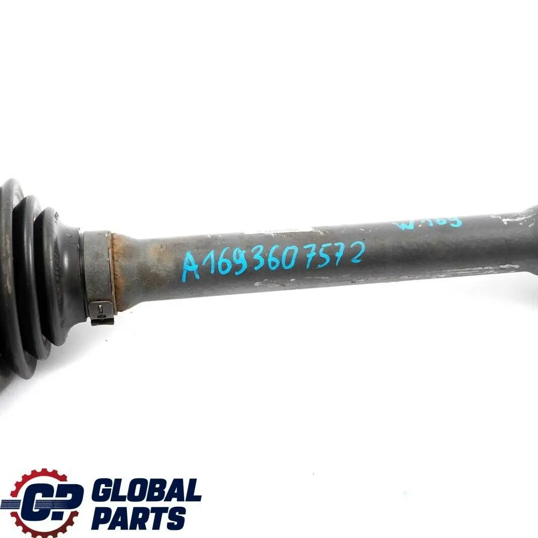 Eje delantero izquierdo Semieje de transmisión para Mercedes W169 W245 con número de pieza A1693607572 Mercedes W169 W245 Eje delantero izquierdo Semieje de transmisión - SKU A1693607572 - Número de pieza A1693607572