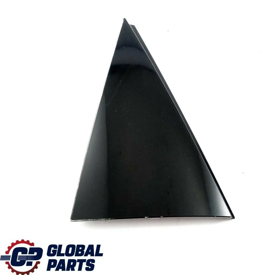 Mercedes-Benz A-Class W169 Cubierta puerta trasera izquierda para con número de pieza A1696903387 Mercedes-Benz A-Class W169 Cubierta puerta trasera izquierda - SKU A1696903387 - Número de pieza A1696903387