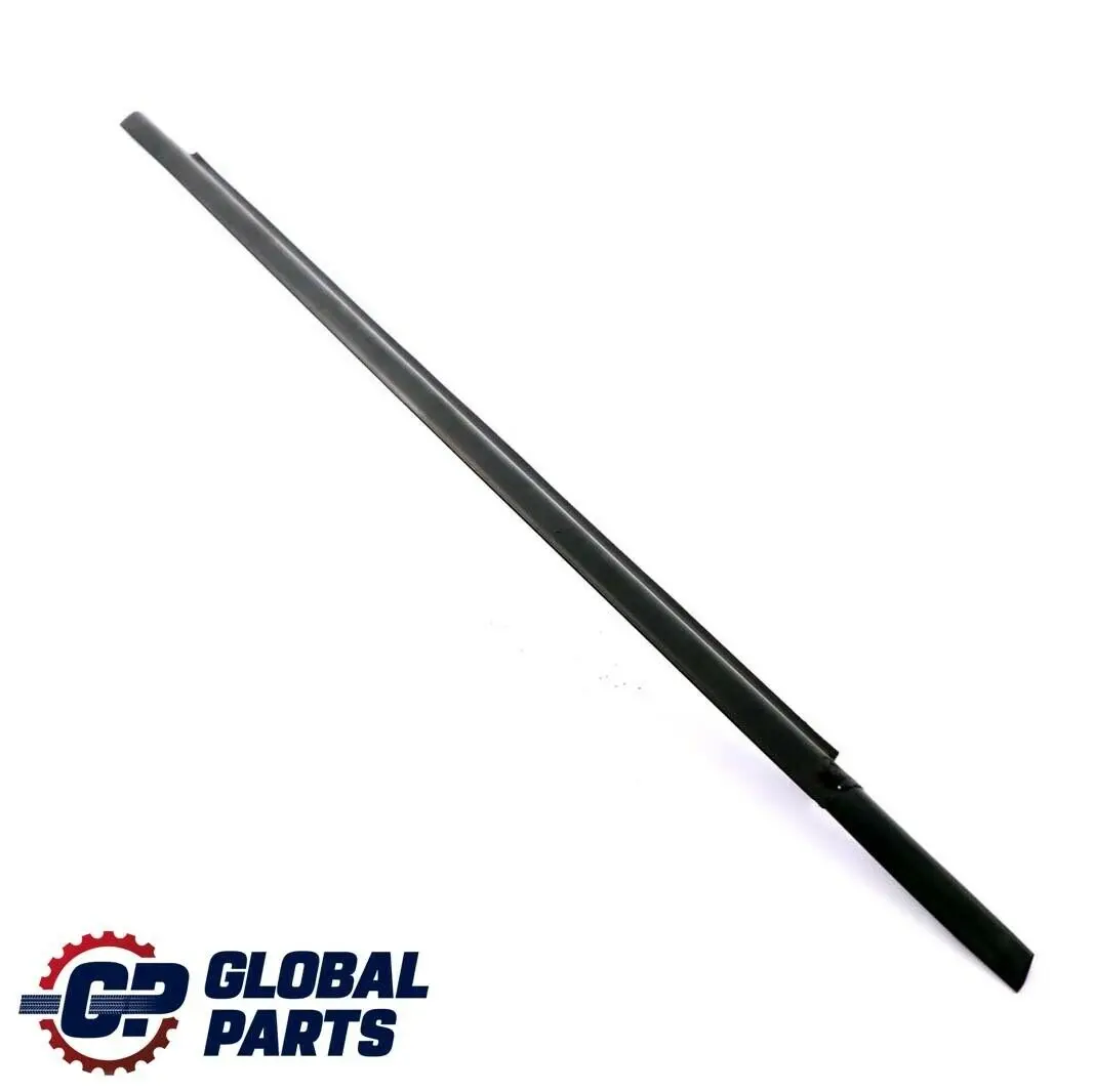 Mercedes-Benz W169 Porte avant Droite Fenetre Garde-Corps pour à propos du numéro de pièce A1697350265 Mercedes-Benz W169 Porte avant Droite Fenetre Garde-Corps - SKU A1697250265 - Numéro de pièce A1697350265