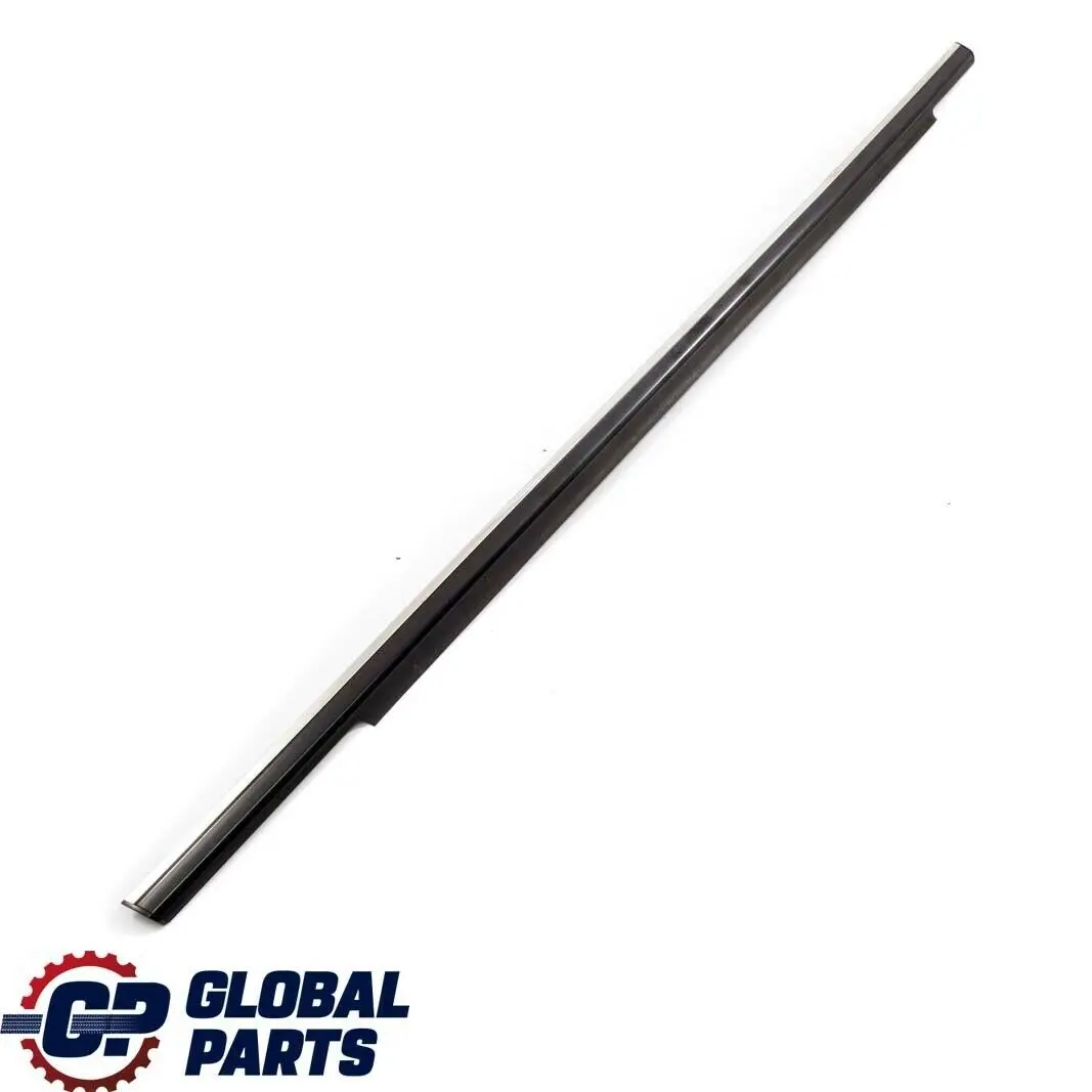 Moldura De Ventana De Puerta Trasera Izquierda para Mercedes W245 con número de pieza A1697351565 Mercedes W245 Moldura De Ventana De Puerta Trasera Izquierda - SKU A1697351565 - Número de pieza A1697351565
