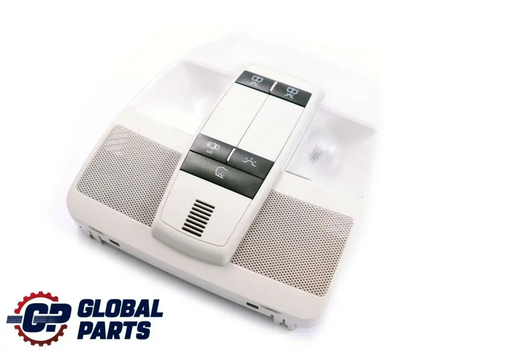 Lampka Oświetlenie Kabiny Przód do MERCEDES A B W169 W245 o numerze A1698209601 MERCEDES A B W169 W245 Lampka Oświetlenie Kabiny Przód - SKU A1698209601 - Numer Części A1698209601